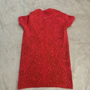 Red Switfly Tech from Lululemon